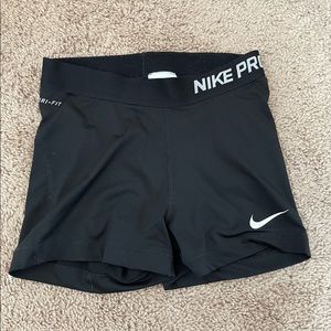 Black Nike Pro spandex